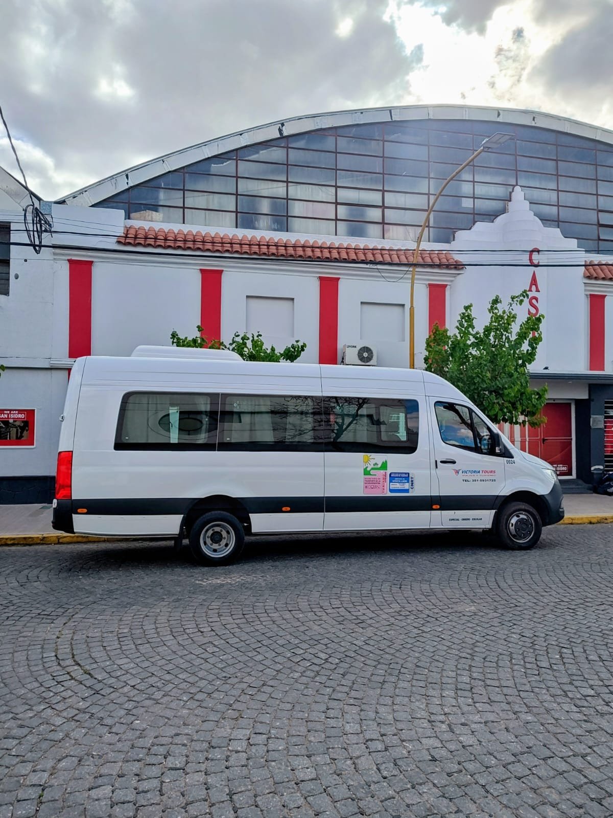 Victoria Tours